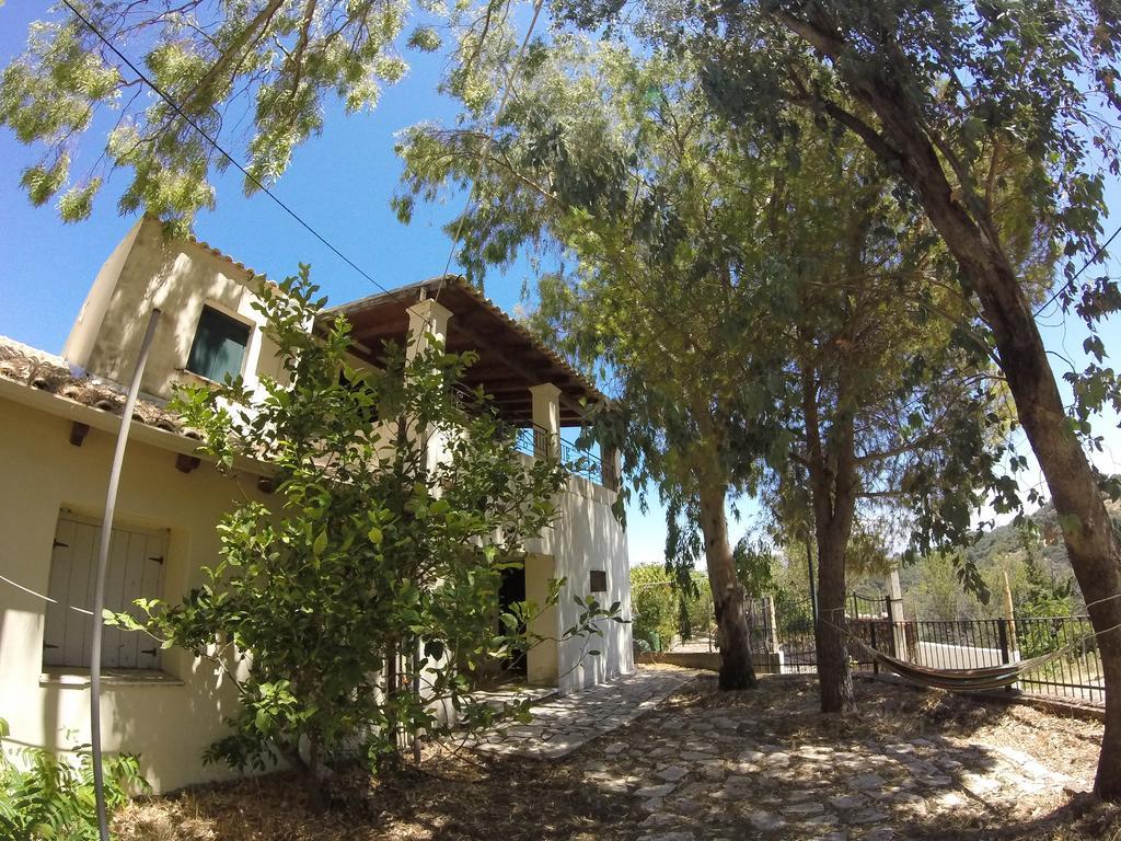 Olive Villas Anapaftíria Dış mekan fotoğraf